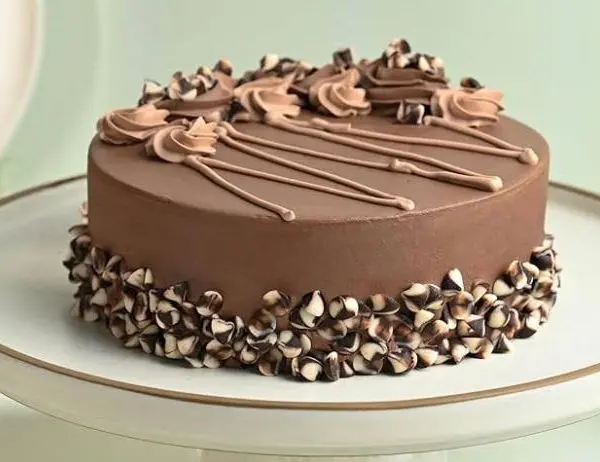 Cakelicious Bakery handcrafted cake